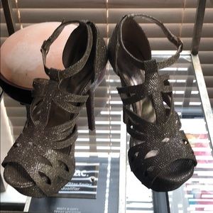 Gold Cupid open toed platform heals